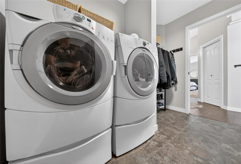 26 Harding, 3 Bedrooms Bedrooms, 14 Rooms Rooms,3 BathroomsBathrooms,Residential,For Sale,Harding