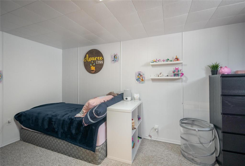 79 Bristol, 3 Bedrooms Bedrooms, 11 Rooms Rooms,1 BathroomBathrooms,Residential,For Sale,Bristol