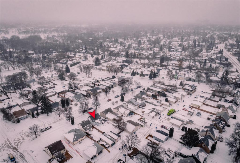 79 Bristol, 3 Bedrooms Bedrooms, 11 Rooms Rooms,1 BathroomBathrooms,Residential,For Sale,Bristol