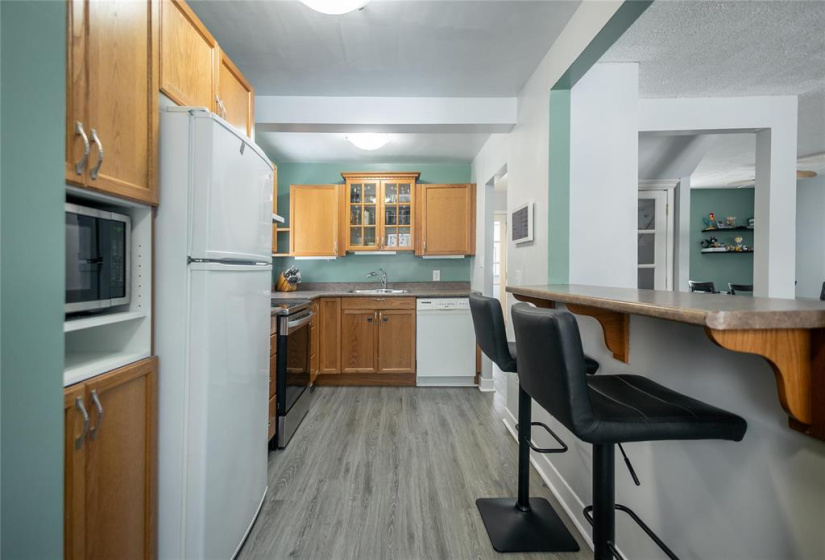 79 Bristol, 3 Bedrooms Bedrooms, 11 Rooms Rooms,1 BathroomBathrooms,Residential,For Sale,Bristol