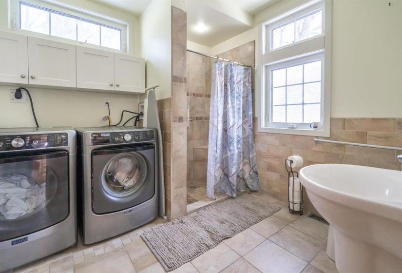 756 Beresford, 5 Bedrooms Bedrooms, 13 Rooms Rooms,2 BathroomsBathrooms,Residential,For Sale,Beresford