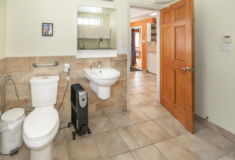 756 Beresford, 5 Bedrooms Bedrooms, 13 Rooms Rooms,2 BathroomsBathrooms,Residential,For Sale,Beresford