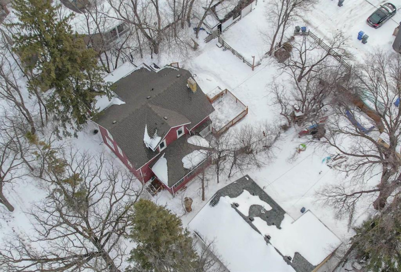 756 Beresford, 5 Bedrooms Bedrooms, 13 Rooms Rooms,2 BathroomsBathrooms,Residential,For Sale,Beresford