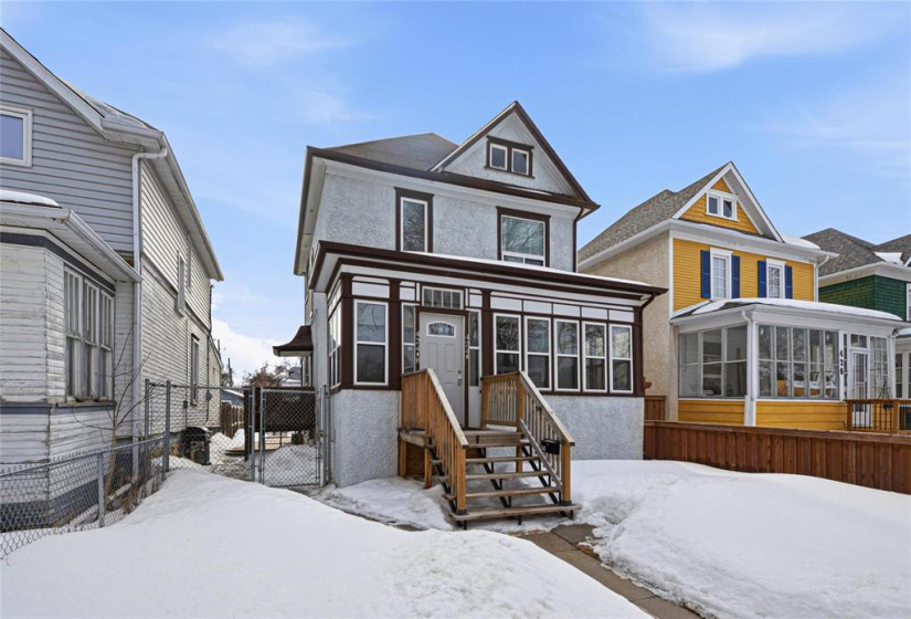 424 Anderson, 4 Bedrooms Bedrooms, 13 Rooms Rooms,2 BathroomsBathrooms,Residential,For Sale,Anderson