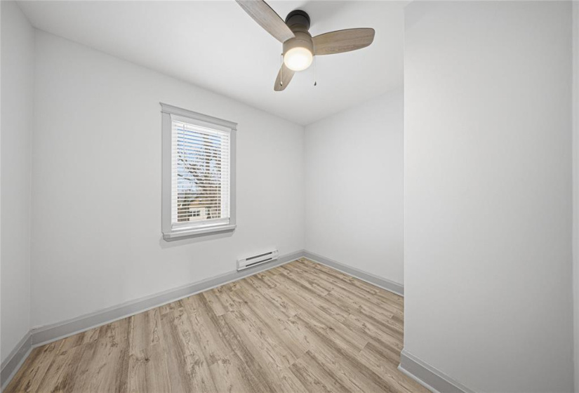 424 Anderson, 4 Bedrooms Bedrooms, 13 Rooms Rooms,2 BathroomsBathrooms,Residential,For Sale,Anderson