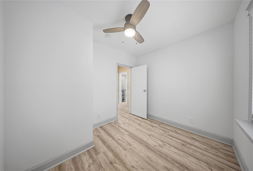 424 Anderson, 4 Bedrooms Bedrooms, 13 Rooms Rooms,2 BathroomsBathrooms,Residential,For Sale,Anderson