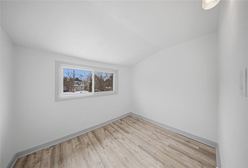 424 Anderson, 4 Bedrooms Bedrooms, 13 Rooms Rooms,2 BathroomsBathrooms,Residential,For Sale,Anderson