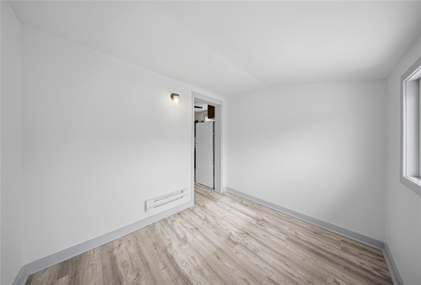 424 Anderson, 4 Bedrooms Bedrooms, 13 Rooms Rooms,2 BathroomsBathrooms,Residential,For Sale,Anderson