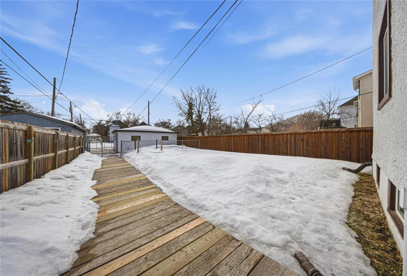 424 Anderson, 4 Bedrooms Bedrooms, 13 Rooms Rooms,2 BathroomsBathrooms,Residential,For Sale,Anderson