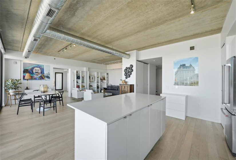 311 Hargrave, 1 Bedroom Bedrooms, 5 Rooms Rooms,Condominium,For Sale,Hargrave