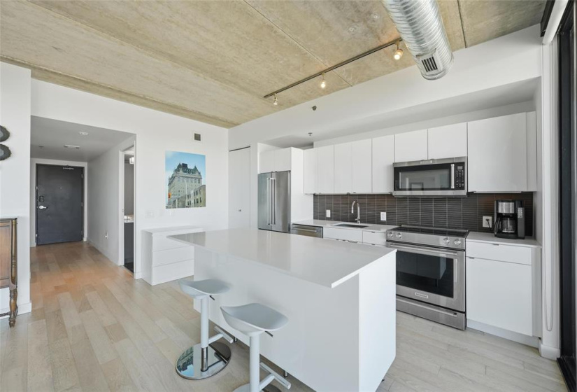 311 Hargrave, 1 Bedroom Bedrooms, 5 Rooms Rooms,Condominium,For Sale,Hargrave