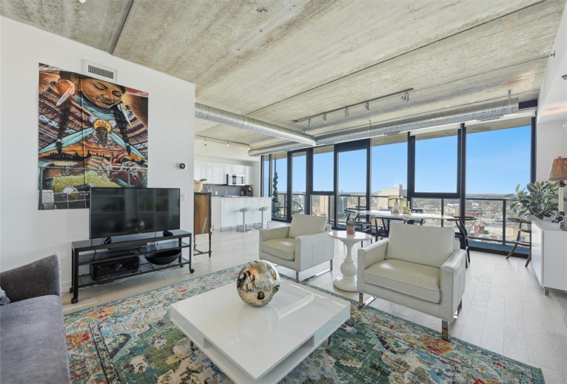 311 Hargrave, 1 Bedroom Bedrooms, 5 Rooms Rooms,Condominium,For Sale,Hargrave