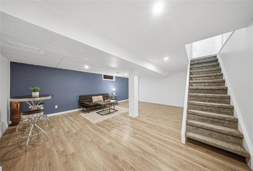 1841 Plessis, 3 Bedrooms Bedrooms, 13 Rooms Rooms,2 BathroomsBathrooms,Residential,For Sale,Plessis