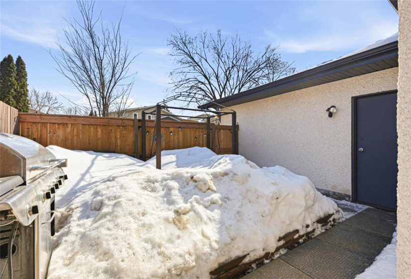 1841 Plessis, 3 Bedrooms Bedrooms, 13 Rooms Rooms,2 BathroomsBathrooms,Residential,For Sale,Plessis