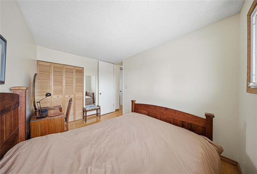 6458 Rannock, 4 Bedrooms Bedrooms, 12 Rooms Rooms,2 BathroomsBathrooms,Residential,For Sale,Rannock