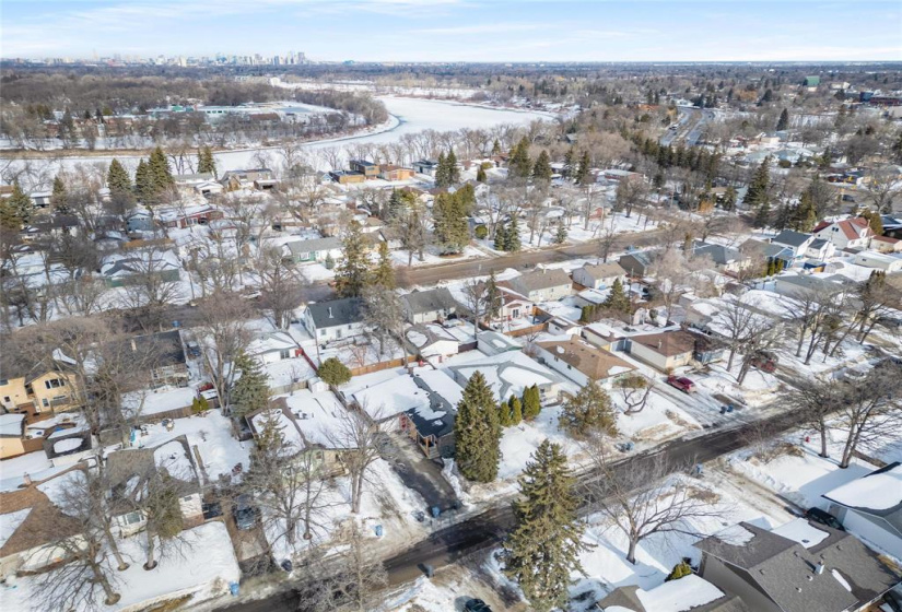 90 St Vital, 2 Bedrooms Bedrooms, 7 Rooms Rooms,1 BathroomBathrooms,Residential,For Sale,St Vital