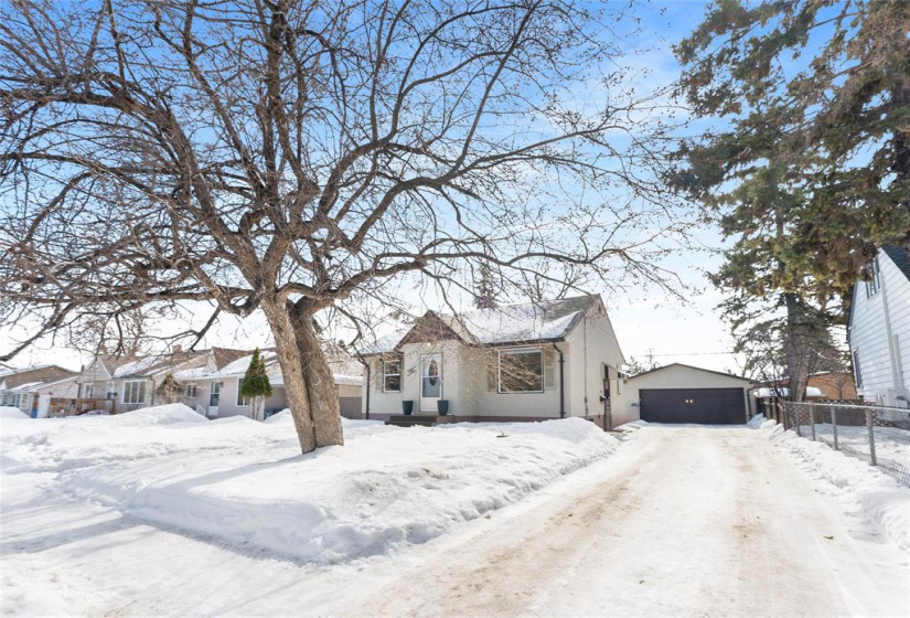 Double 22' x 24' garage.  Walls appear to be insulated.