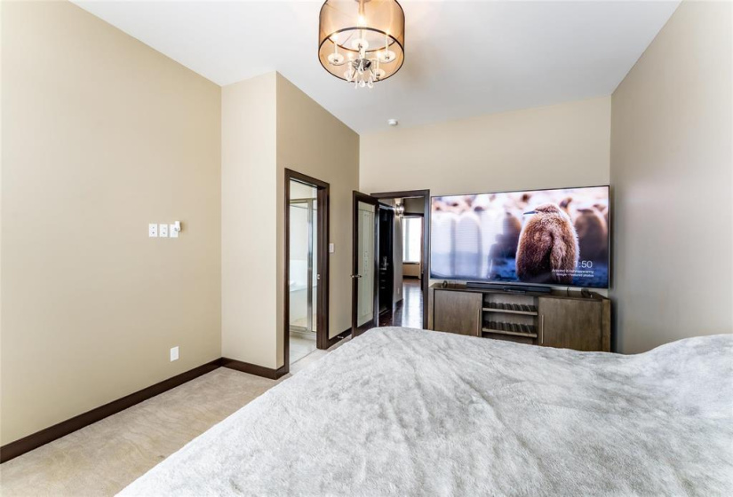 236 Holly, 3 Bedrooms Bedrooms, 12 Rooms Rooms,3 BathroomsBathrooms,Residential,For Sale,Holly