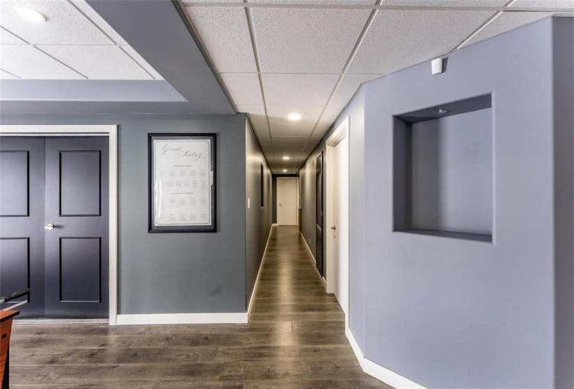 236 Holly, 3 Bedrooms Bedrooms, 12 Rooms Rooms,3 BathroomsBathrooms,Residential,For Sale,Holly