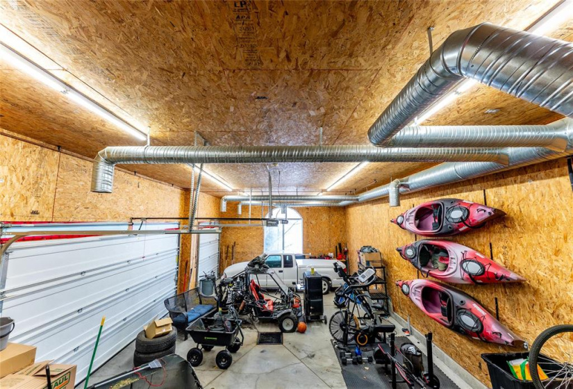 236 Holly, 3 Bedrooms Bedrooms, 12 Rooms Rooms,3 BathroomsBathrooms,Residential,For Sale,Holly