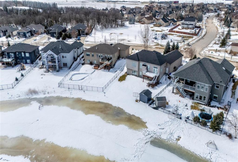 236 Holly, 3 Bedrooms Bedrooms, 12 Rooms Rooms,3 BathroomsBathrooms,Residential,For Sale,Holly