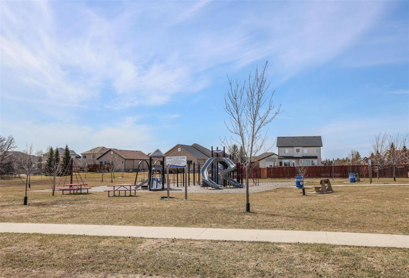 236 Holly, 3 Bedrooms Bedrooms, 12 Rooms Rooms,3 BathroomsBathrooms,Residential,For Sale,Holly