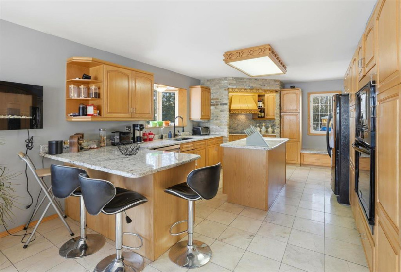 1276 BREEZY POINT, 4 Bedrooms Bedrooms, 14 Rooms Rooms,3 BathroomsBathrooms,Residential,For Sale,BREEZY POINT