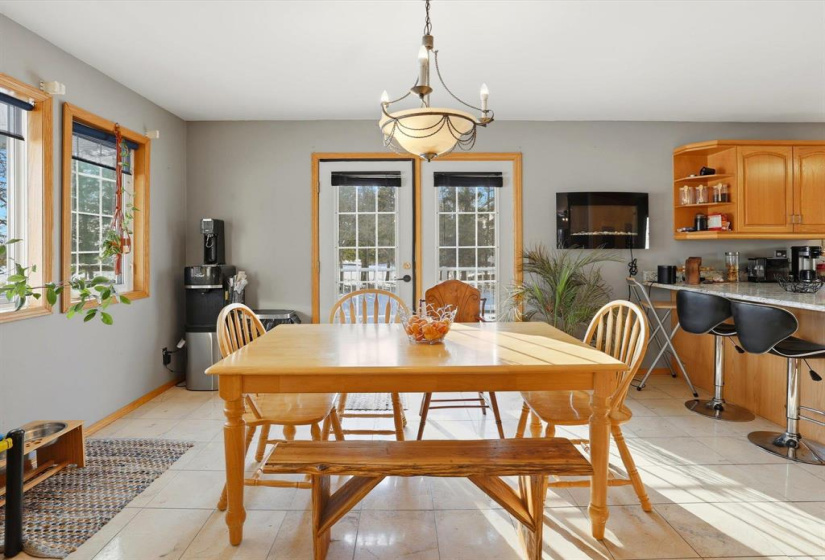 1276 BREEZY POINT, 4 Bedrooms Bedrooms, 14 Rooms Rooms,3 BathroomsBathrooms,Residential,For Sale,BREEZY POINT