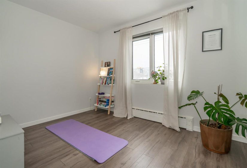 1700 Taylor, 2 Bedrooms Bedrooms, 5 Rooms Rooms,1 BathroomBathrooms,Condominium,For Sale,Taylor