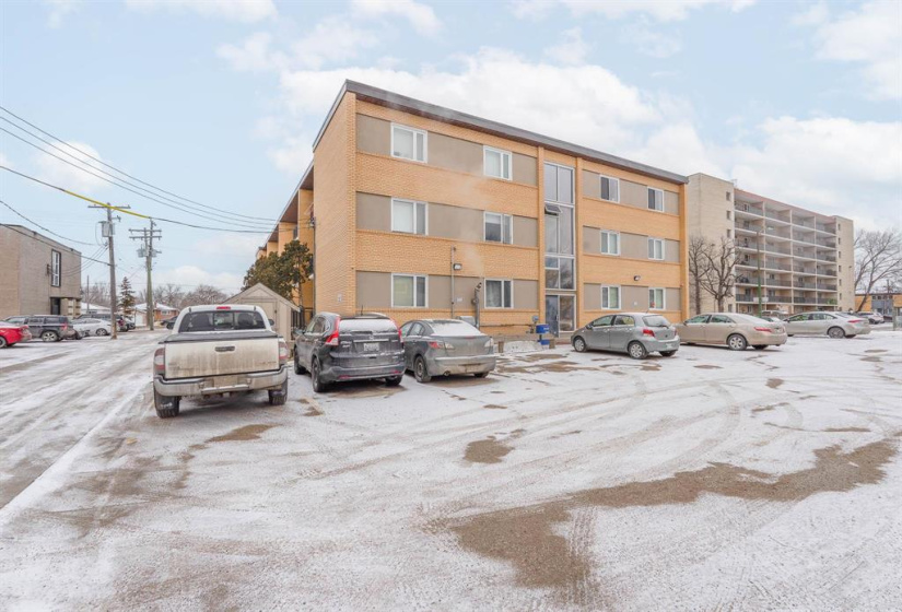 1700 Taylor, 2 Bedrooms Bedrooms, 5 Rooms Rooms,1 BathroomBathrooms,Condominium,For Sale,Taylor