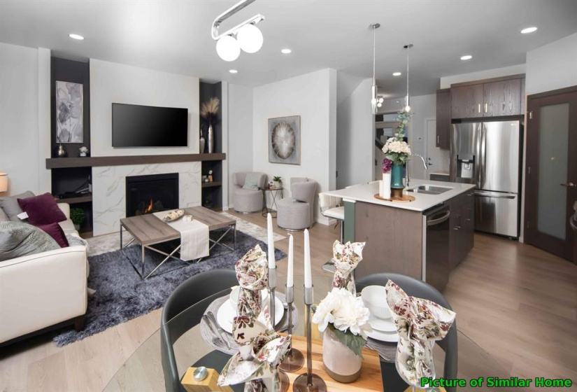 106 Moonlight, 3 Bedrooms Bedrooms, 9 Rooms Rooms,2 BathroomsBathrooms,Residential,For Sale,Moonlight