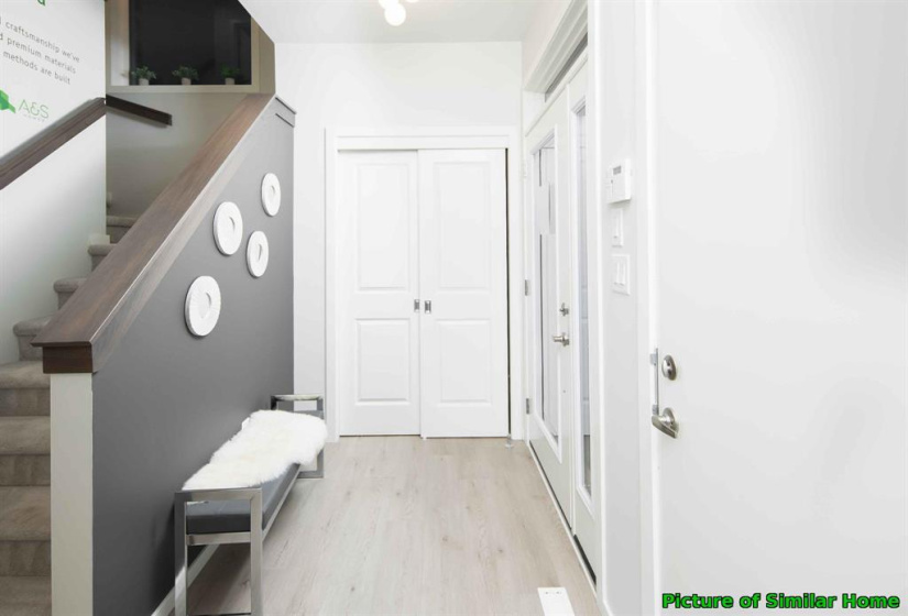 106 Moonlight, 3 Bedrooms Bedrooms, 9 Rooms Rooms,2 BathroomsBathrooms,Residential,For Sale,Moonlight