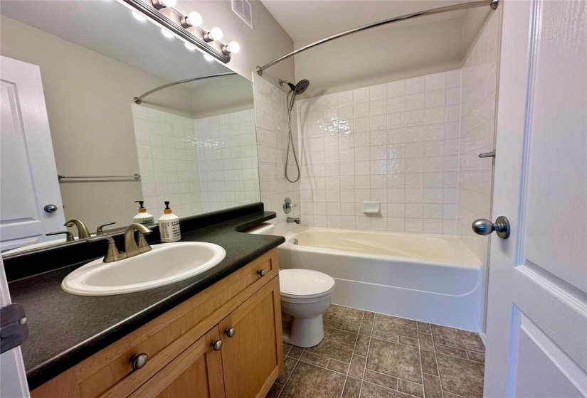 73 Erindale, 5 Bedrooms Bedrooms, 15 Rooms Rooms,3 BathroomsBathrooms,Residential,For Sale,Erindale