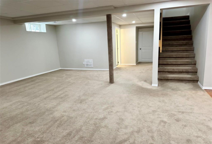 73 Erindale, 5 Bedrooms Bedrooms, 15 Rooms Rooms,3 BathroomsBathrooms,Residential,For Sale,Erindale