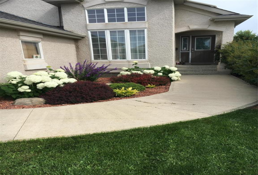 73 Erindale, 5 Bedrooms Bedrooms, 15 Rooms Rooms,3 BathroomsBathrooms,Residential,For Sale,Erindale