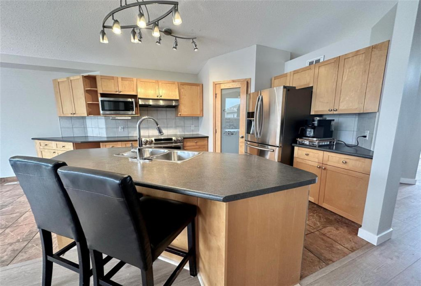 73 Erindale, 5 Bedrooms Bedrooms, 15 Rooms Rooms,3 BathroomsBathrooms,Residential,For Sale,Erindale