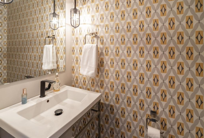 209 Bonaventure, 4 Bedrooms Bedrooms, 14 Rooms Rooms,3 BathroomsBathrooms,Residential,For Sale,Bonaventure