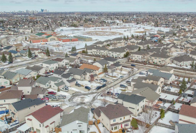 209 Bonaventure, 4 Bedrooms Bedrooms, 14 Rooms Rooms,3 BathroomsBathrooms,Residential,For Sale,Bonaventure