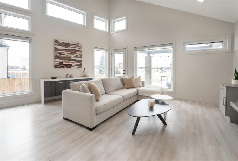 209 Bonaventure, 4 Bedrooms Bedrooms, 14 Rooms Rooms,3 BathroomsBathrooms,Residential,For Sale,Bonaventure