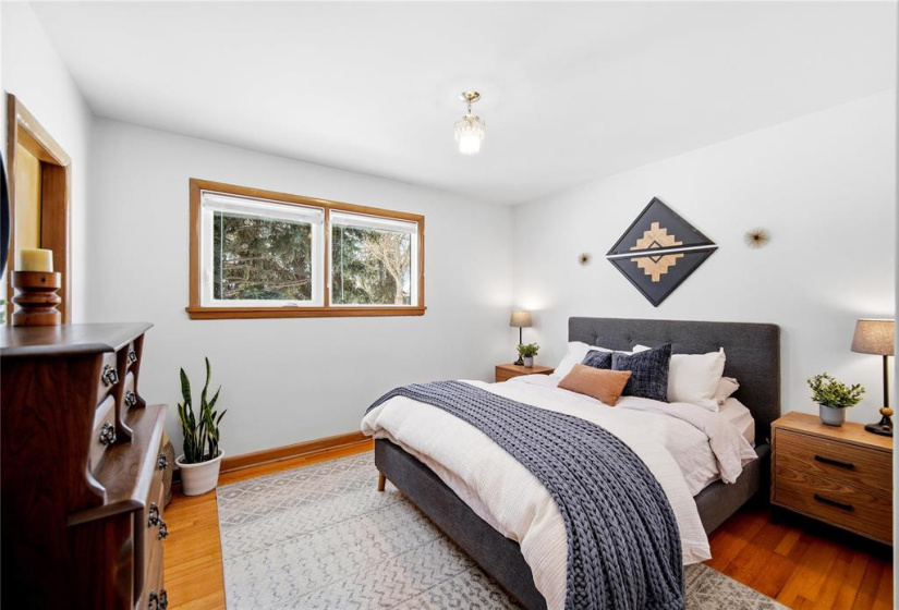 513 Montague, 3 Bedrooms Bedrooms, 11 Rooms Rooms,2 BathroomsBathrooms,Residential,For Sale,Montague