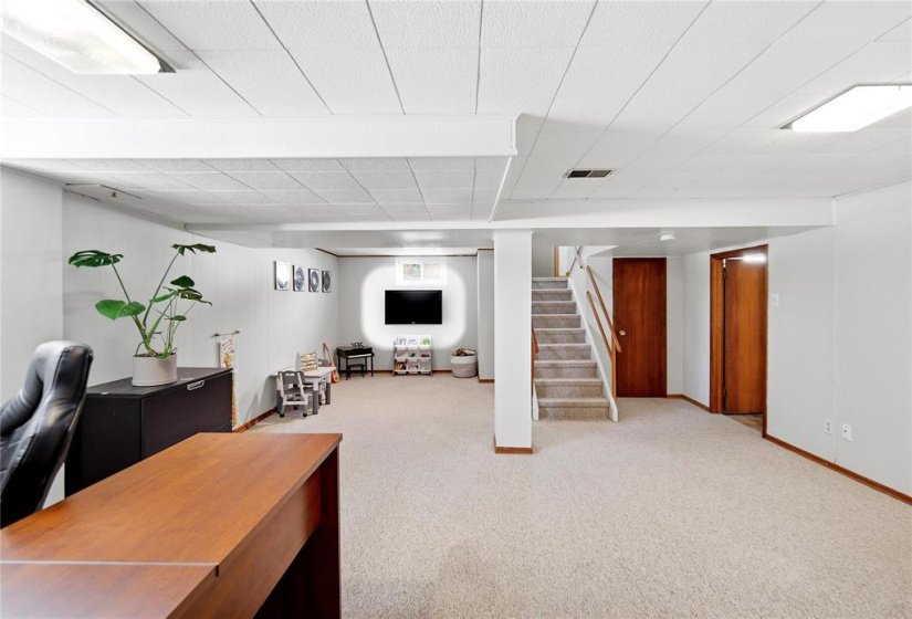 513 Montague, 3 Bedrooms Bedrooms, 11 Rooms Rooms,2 BathroomsBathrooms,Residential,For Sale,Montague