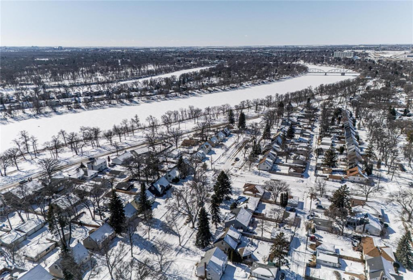 513 Montague, 3 Bedrooms Bedrooms, 11 Rooms Rooms,2 BathroomsBathrooms,Residential,For Sale,Montague