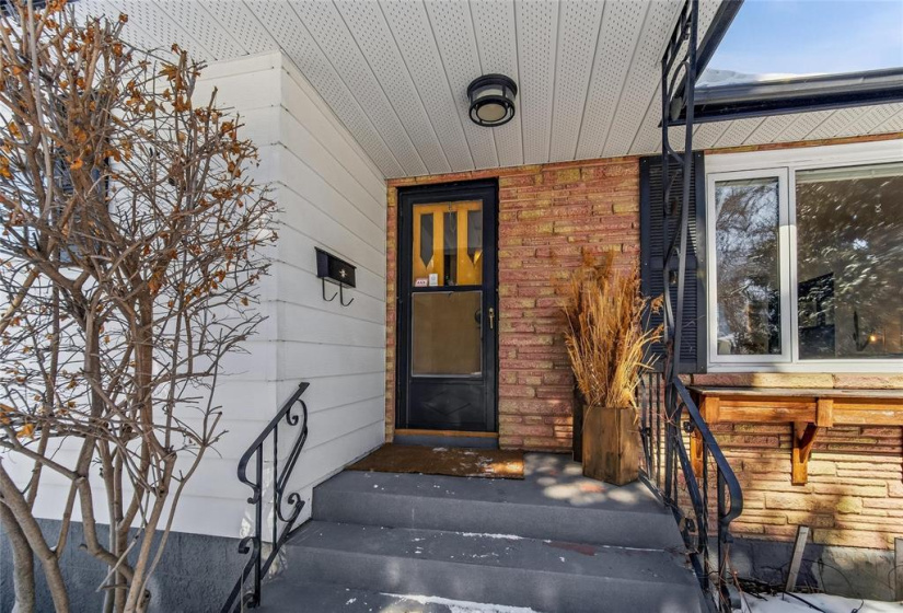 513 Montague, 3 Bedrooms Bedrooms, 11 Rooms Rooms,2 BathroomsBathrooms,Residential,For Sale,Montague