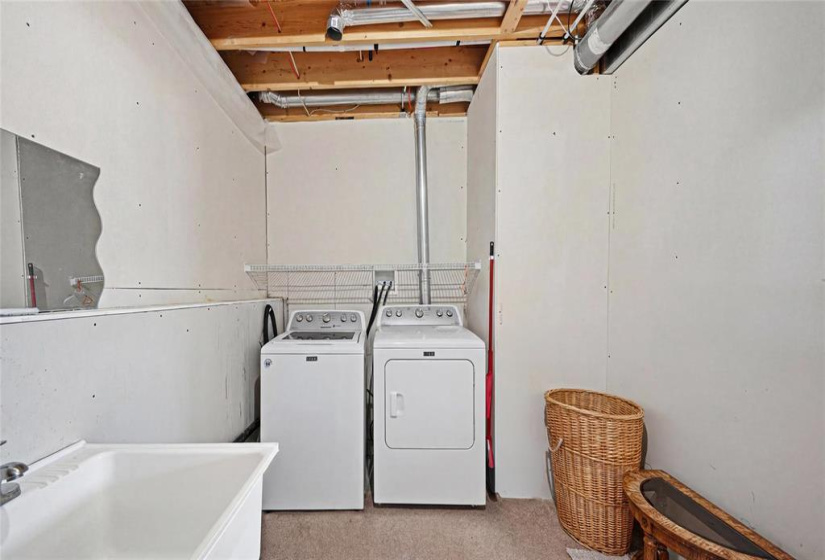 35 Hampton, 5 Bedrooms Bedrooms, 14 Rooms Rooms,3 BathroomsBathrooms,Residential,For Sale,Hampton