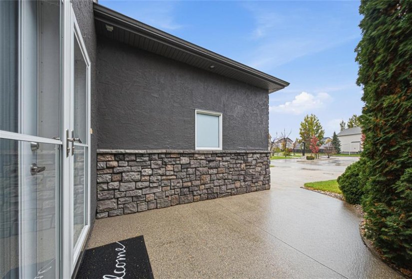 35 Hampton, 5 Bedrooms Bedrooms, 14 Rooms Rooms,3 BathroomsBathrooms,Residential,For Sale,Hampton