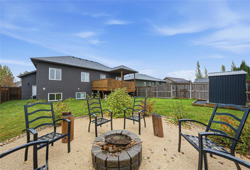 35 Hampton, 5 Bedrooms Bedrooms, 14 Rooms Rooms,3 BathroomsBathrooms,Residential,For Sale,Hampton