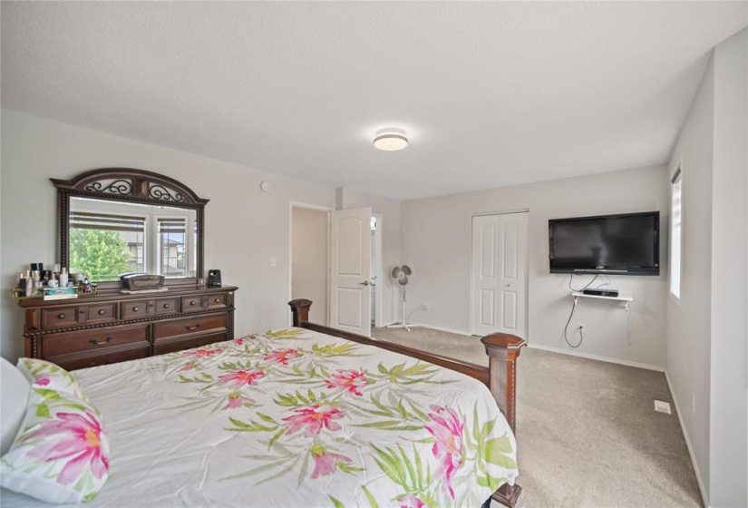 16 Bluemeadow, 5 Bedrooms Bedrooms, 15 Rooms Rooms,3 BathroomsBathrooms,Residential,For Sale,Bluemeadow