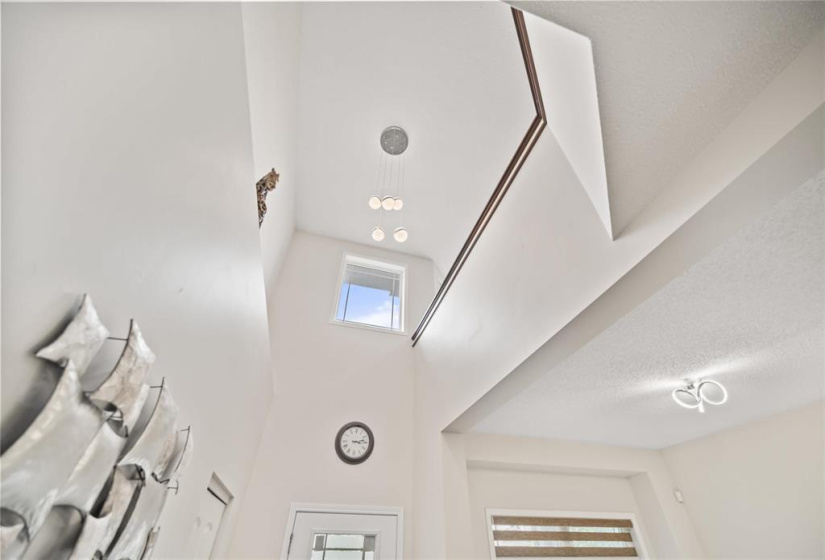 16 Bluemeadow, 5 Bedrooms Bedrooms, 15 Rooms Rooms,3 BathroomsBathrooms,Residential,For Sale,Bluemeadow