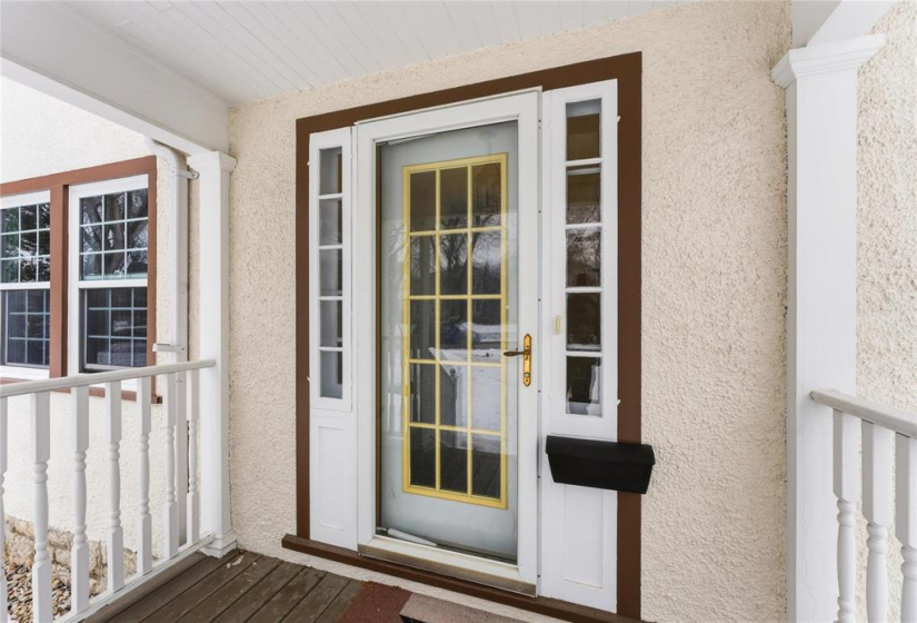 171 Montrose, 3 Bedrooms Bedrooms, 12 Rooms Rooms,2 BathroomsBathrooms,Residential,For Sale,Montrose