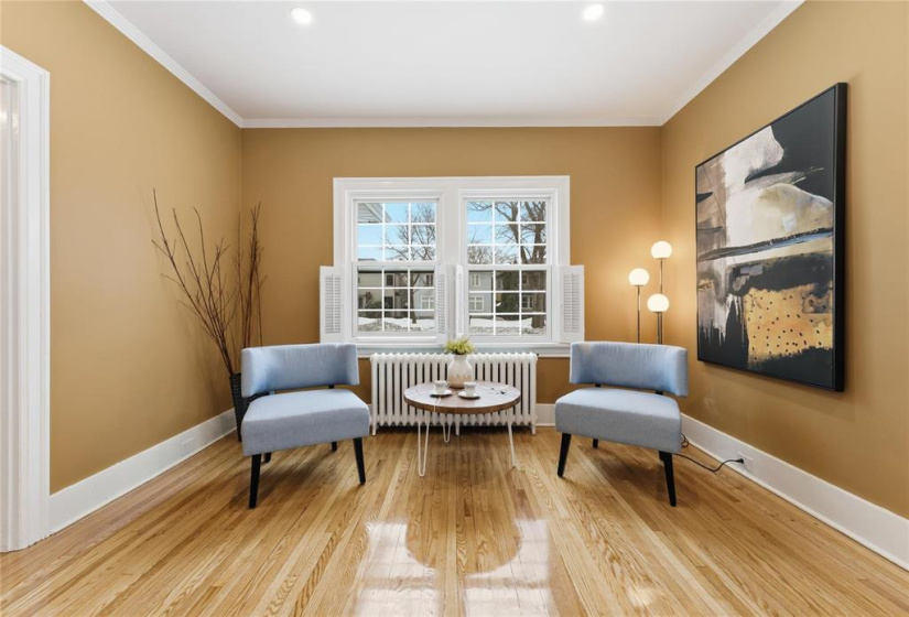 171 Montrose, 3 Bedrooms Bedrooms, 12 Rooms Rooms,2 BathroomsBathrooms,Residential,For Sale,Montrose